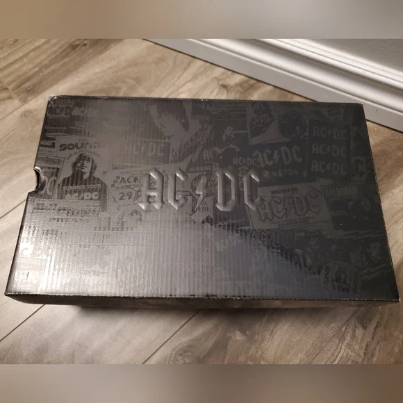 BNWT Mens DC AC/DC Shoes, Size 9.5 - Picture 12 of 12